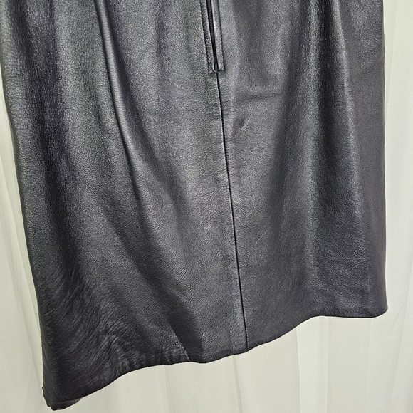 Vintage Emilio Dinara black leather pencil skirt 8 - Picture 6 of 10